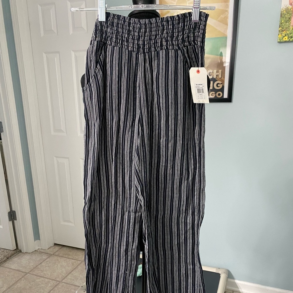 Billabong pants